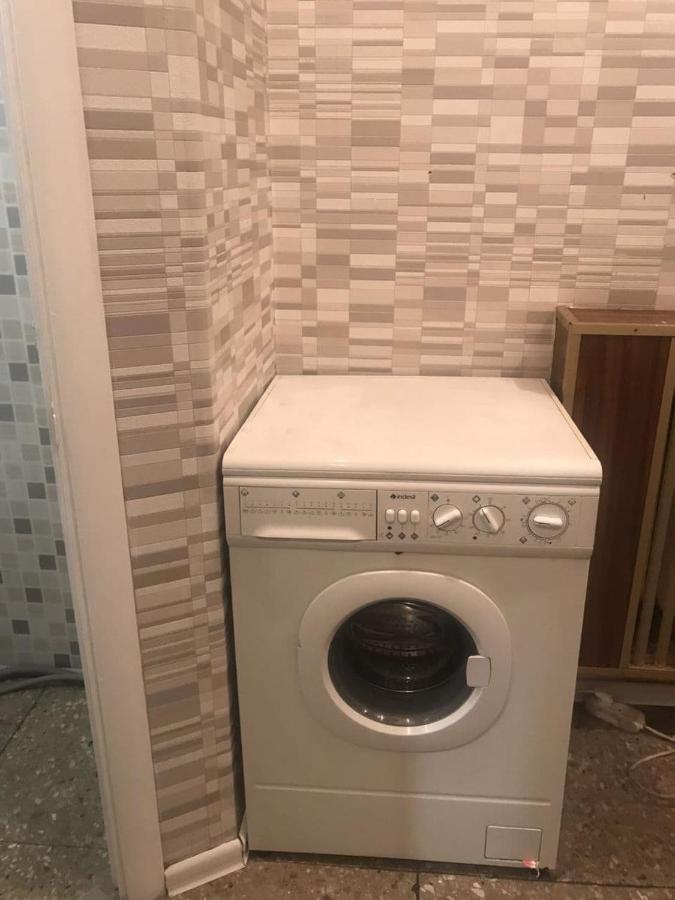 Desyatinnaya Hostel Kiev Bagian luar foto