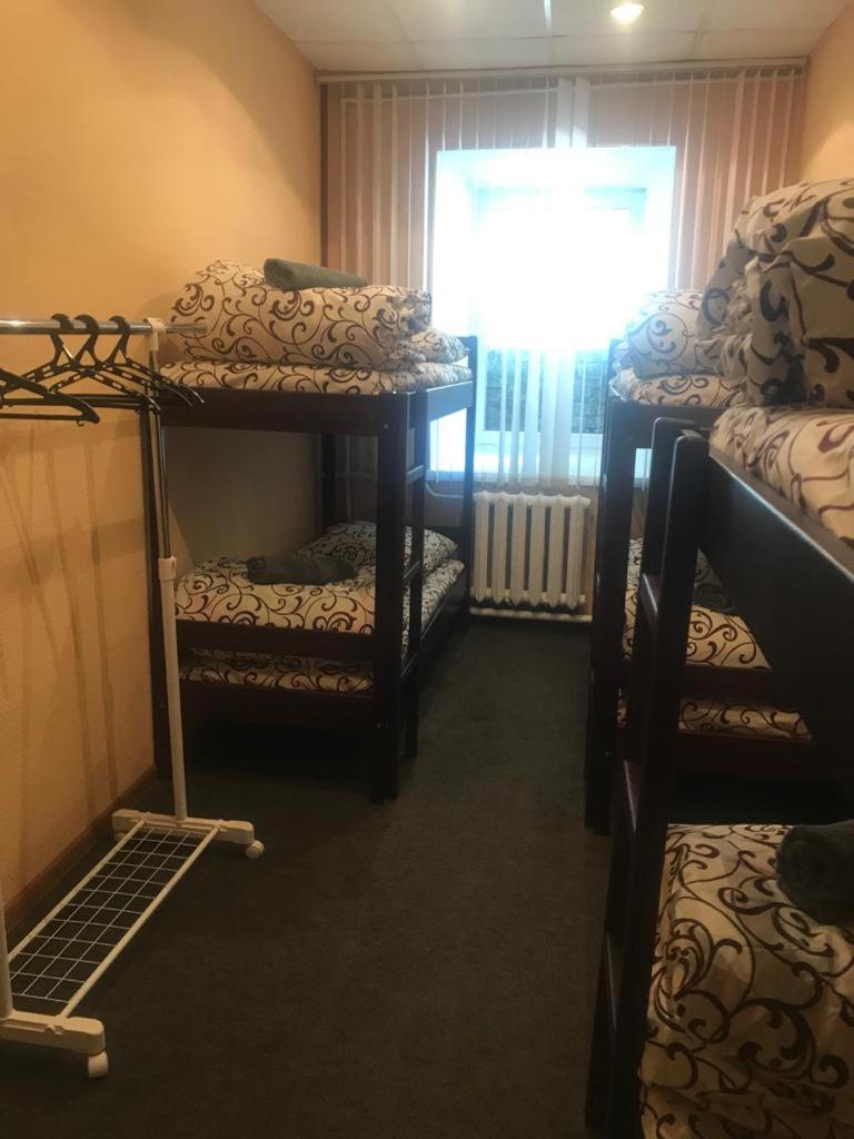 Desyatinnaya Hostel Kiev Ruang foto