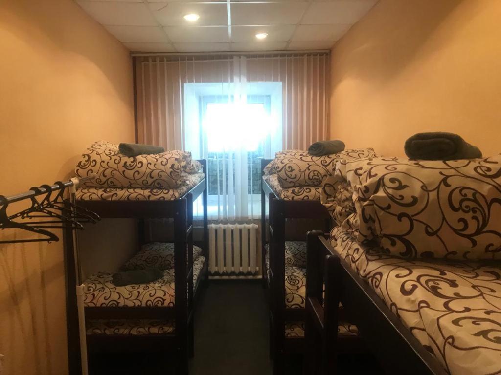 Desyatinnaya Hostel Kiev Ruang foto